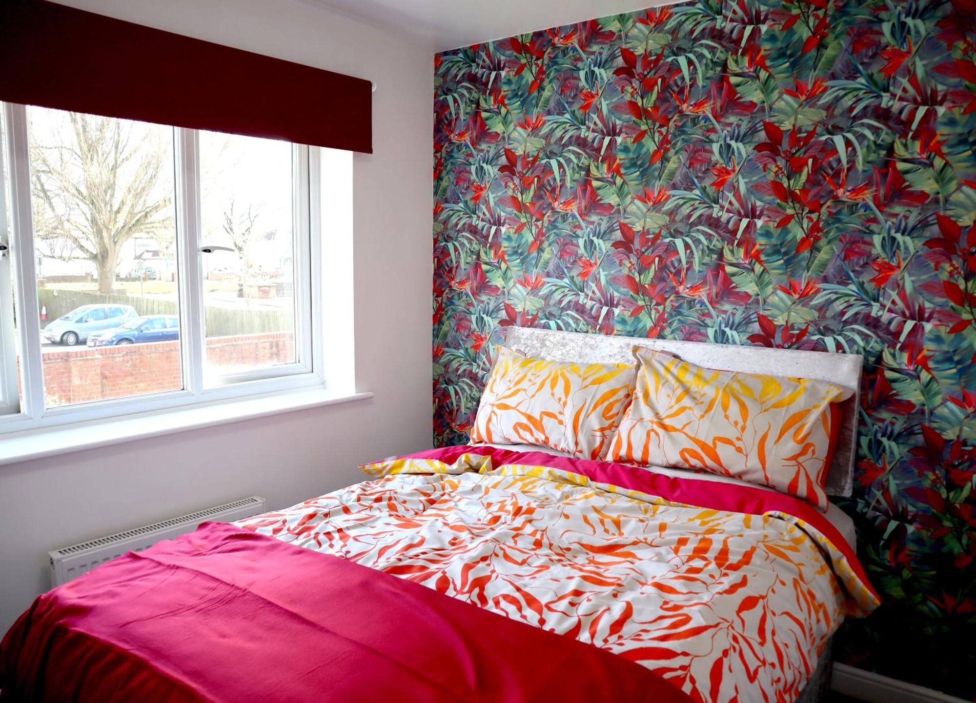 In Our Liverpool Home Sleeps 5 In 2 Double & 1 Single Bedrooms エクステリア 写真